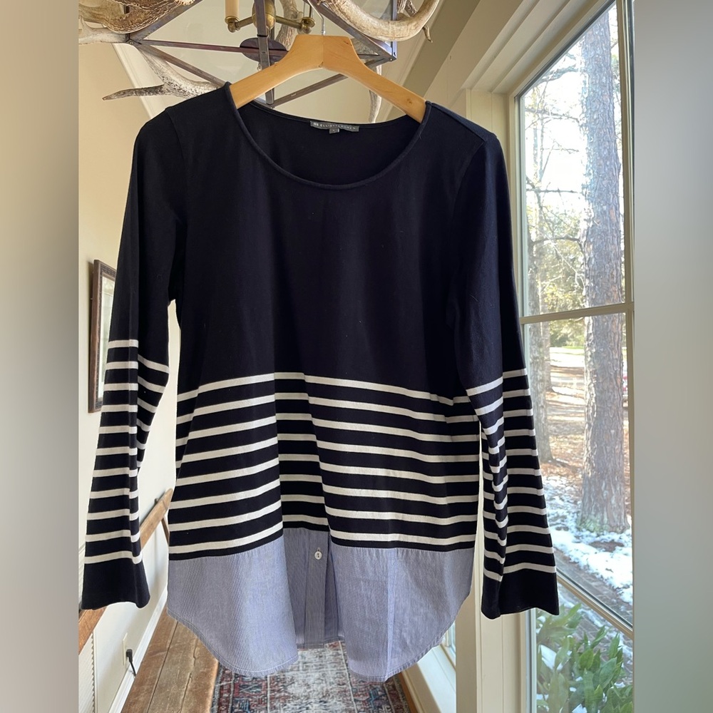 Long sleeve blue top